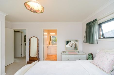 Photo of property in 12 Barnett Drive, Marton, 4710