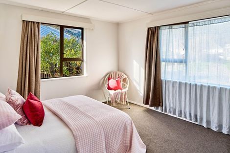 Photo of property in 7 Fleet Street, Naenae, Lower Hutt, 5011