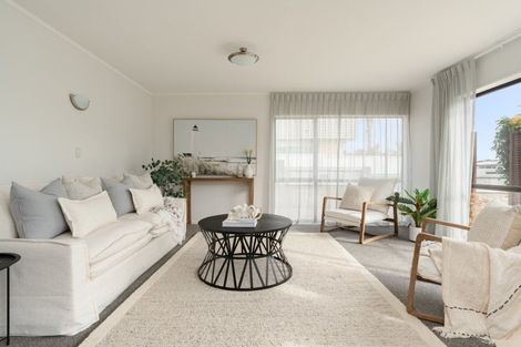 Photo of property in 10 Aberdeen Street, Mount Maunganui, 3116