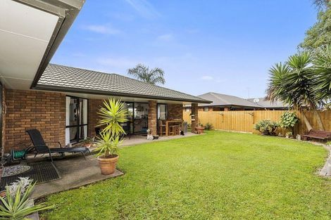 Photo of property in 64 Nielsen Gardens, Rototuna, Hamilton, 3210