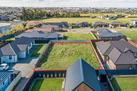 Photo of property in 15 Little Gem Road, Hornby, Christchurch, 8025