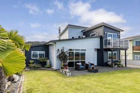Photo of property in 238 Whirinaki Road, Eskdale, Napier, 4182