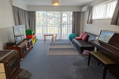 Photo of property in 18 Reelick Avenue, Pakuranga Heights, Auckland, 2010