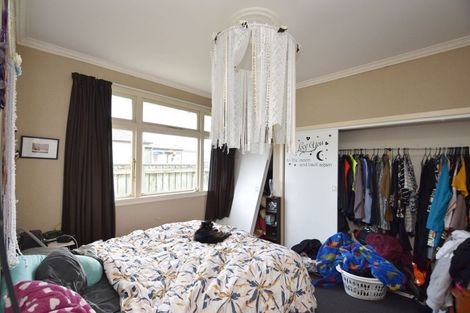 Photo of property in 42 Joseph Street, Waverley, Invercargill, 9810