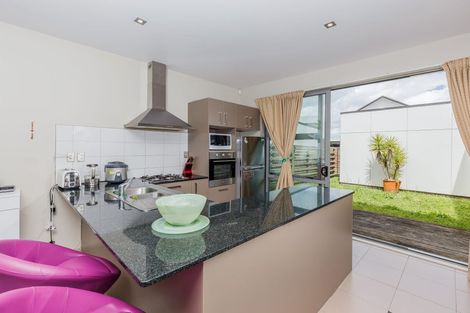 Photo of property in 14 Kauri Drive, Takanini, 2112