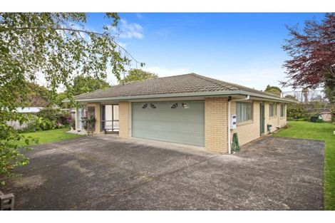 Photo of property in 13b Howden Street, Waiuku, 2123