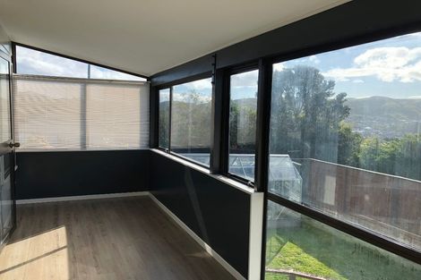 Photo of property in 133 Mark Avenue, Grenada Village, Wellington, 6037