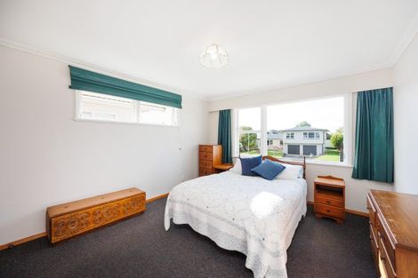 Photo of property in 37 Epsom Road, Hokowhitu, Palmerston North, 4410