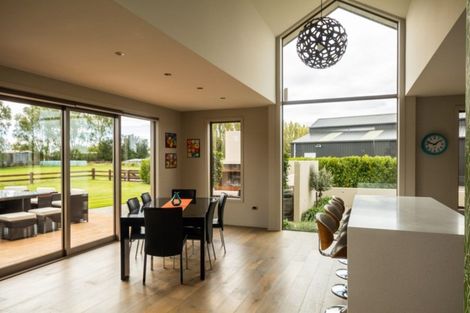 Photo of property in 39 Egerton Road, Winton, 9781