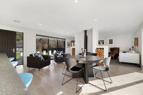 Photo of property in 11 Alice Burn Drive, Luggate, Cromwell, 9383