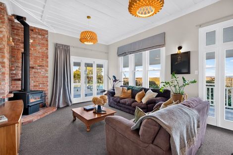 Photo of property in 20 Wheatley Road, Waiohiki, Napier, 4183