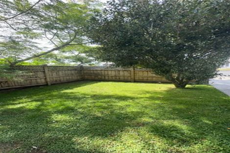 Photo of property in 19 Patons Road, Howick, Auckland, 2014