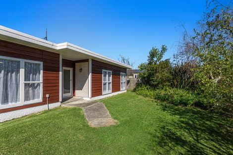 Photo of property in 1 Lakeview Place, Whakatane, 3120
