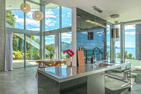 Photo of property in 3 Oceana Heights, Tairua, 3508