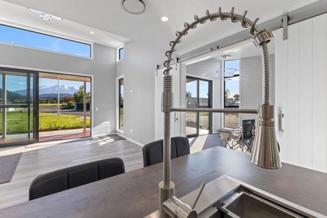 Photo of property in 8 Raupo Lane, Ohakune, 4625