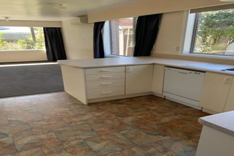 Photo of property in 5 Pahau Place, Cracroft, Christchurch, 8025