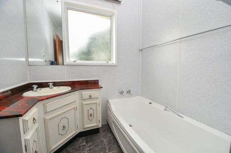 Photo of property in 75 Solway Crescent, Solway, Masterton, 5810