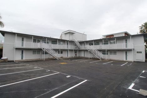 Photo of property in 2/4a Seymour Street, Saint Marys Bay, Auckland, 1011