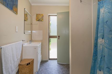 Photo of property in 15 Athenree Road, Athenree, Katikati, 3177