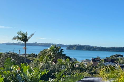 Photo of property in 2 Cooper Road, Stanmore Bay, Whangaparaoa, 0932