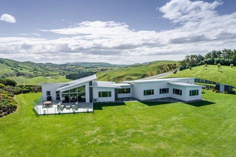 Photo of property in 64 Timoti Road, Waimarama, Havelock North, 4294