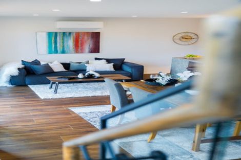 Photo of property in 18b Stratford Avenue, Milford, Auckland, 0620