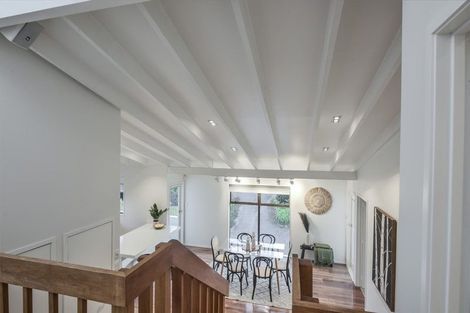 Photo of property in 2/24 Colonial Road, Birkenhead, Auckland, 0626