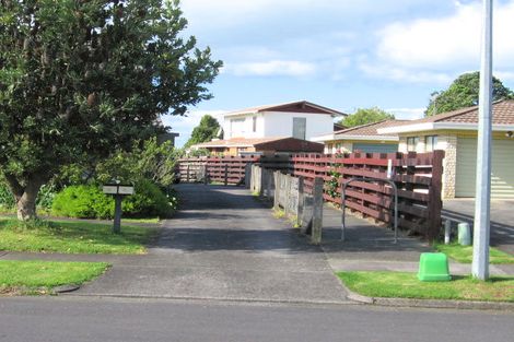 Photo of property in 41ab Vivian Wilson Drive, Eastern Beach, Auckland, 2012
