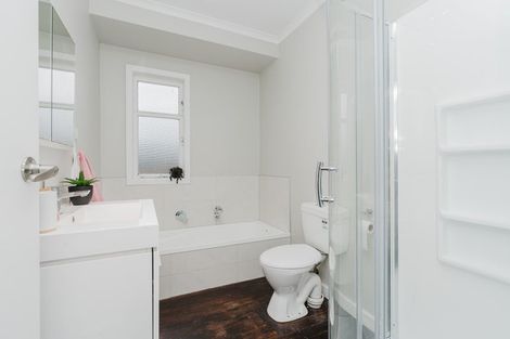 Photo of property in 7a Hume Place, Fairfield, Hamilton, 3214