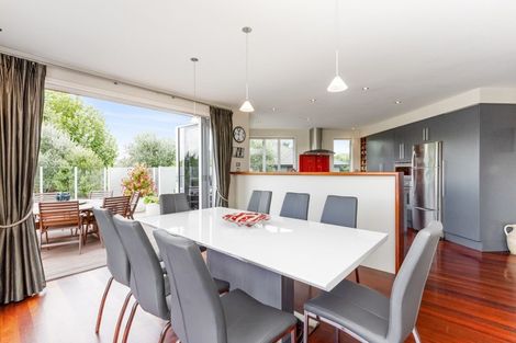 Photo of property in 88 Rochfort Road, Havelock North, 4130