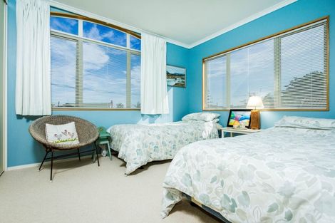 Photo of property in 38a Kowhai Road, Campbells Bay, Auckland, 0630