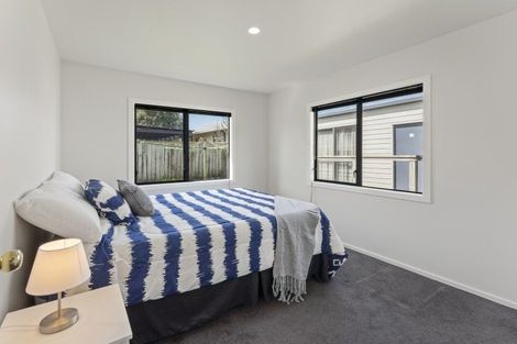 Photo of property in 22 Granville Street, Silverstream, Upper Hutt, 5019
