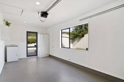 Photo of property in 3/6a Botany Road, Howick, Auckland, 2010