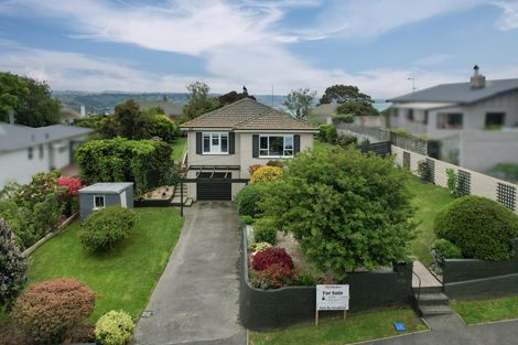Photo of property in 11 Selwyn Street, South Hill, Oamaru, 9400