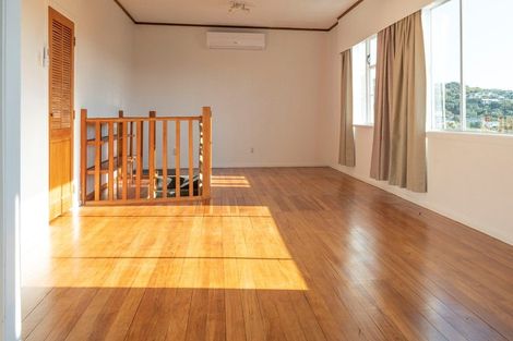 Photo of property in 43 Tannadyce Street, Strathmore Park, Wellington, 6022