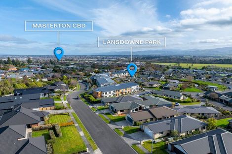 Photo of property in 32 Cody Crescent, Lansdowne, Masterton, 5810