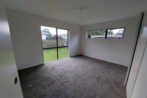 Photo of property in 5 Elisa Lane, Ranui, Auckland, 0612