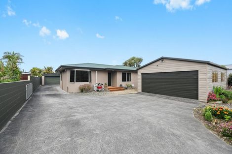 Photo of property in 112 Beerescourt Road, Beerescourt, Hamilton, 3200