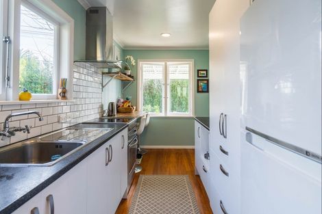 Photo of property in 66 Matai Road, Raumati South, Paraparaumu, 5032