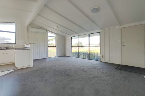 Photo of property in 9 Lachlan Place, Favona, Auckland, 2024