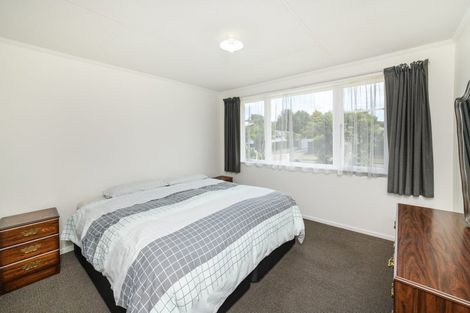 Photo of property in 126 Ruamahanga Crescent, Terrace End, Palmerston North, 4410
