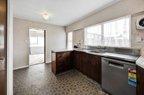 Photo of property in 206 Waihi Road, Hawera, 4610