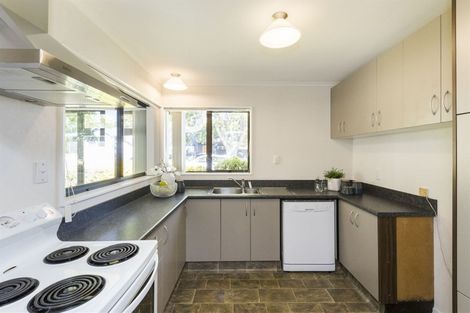 Photo of property in 9 Rolleston Street, Hokowhitu, Palmerston North, 4410