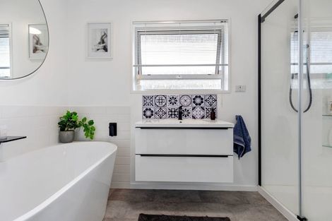 Photo of property in 99b Eighth Avenue, Tauranga, 3110