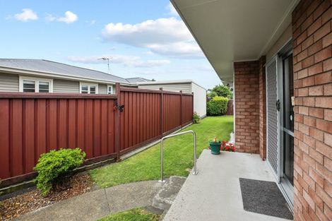 Photo of property in 14 Hilton Road, St Andrews, Hamilton, 3200