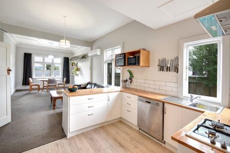 Photo of property in 18 Waterloo Street, Saint Kilda, Dunedin, 9012