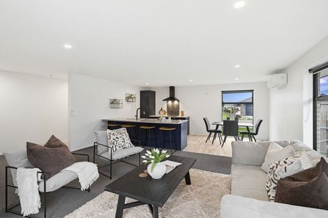 Photo of property in 19 Dalwood Crescent, Rolleston, 7614