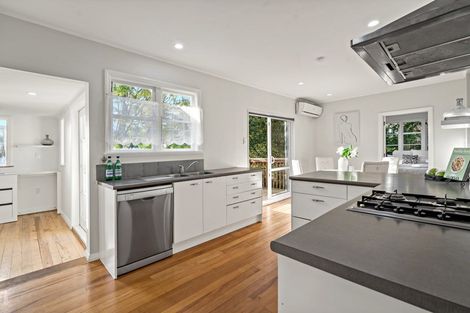 Photo of property in 76 Queenstown Road, Onehunga, Auckland, 1061