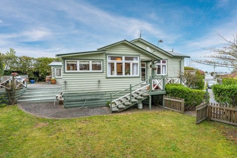 Photo of property in 10 Tamatea Road, Taupo, 3330