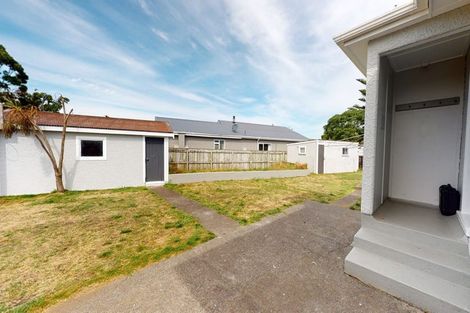 Photo of property in 27 Konini Street, Tawhero, Whanganui, 4501